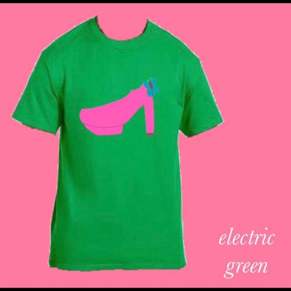 Find me on your shoe T Shirts